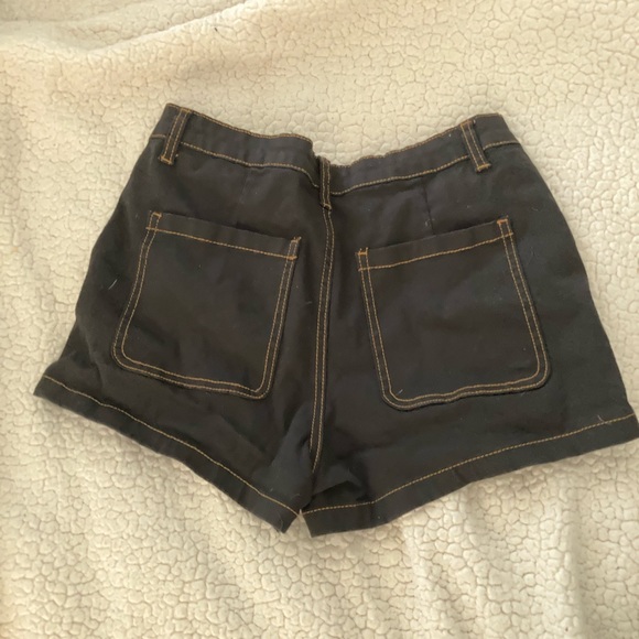 High waist black shorts - Picture 3 of 6